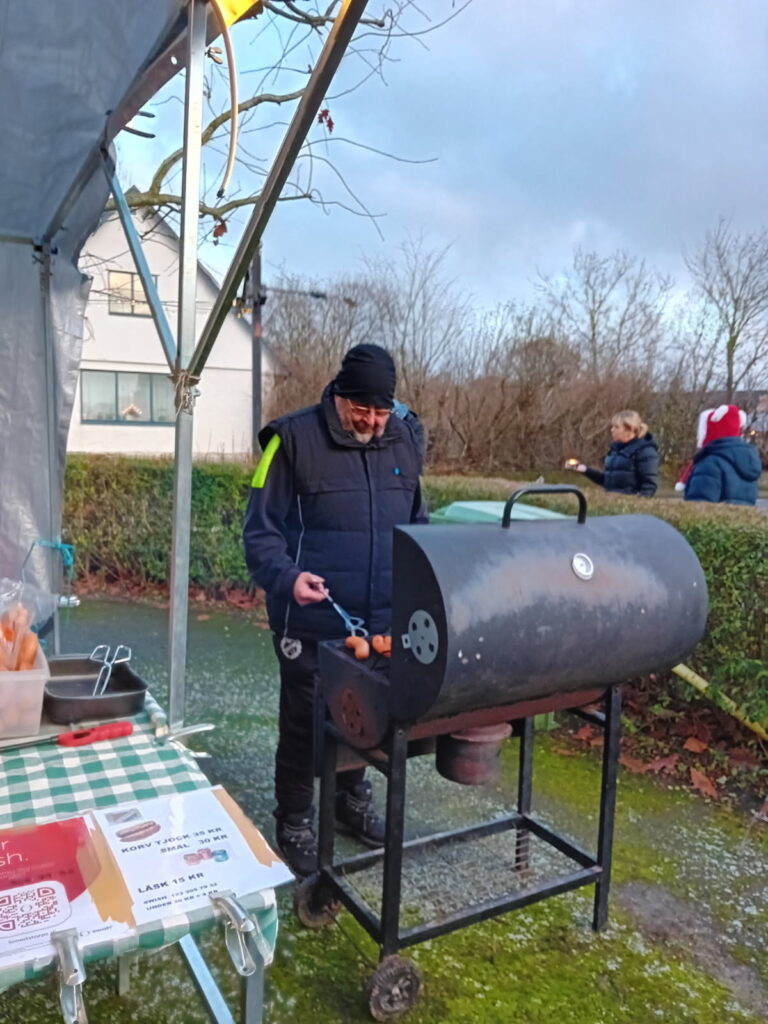 Idrottsföreningens okrönte grillkung Bertil